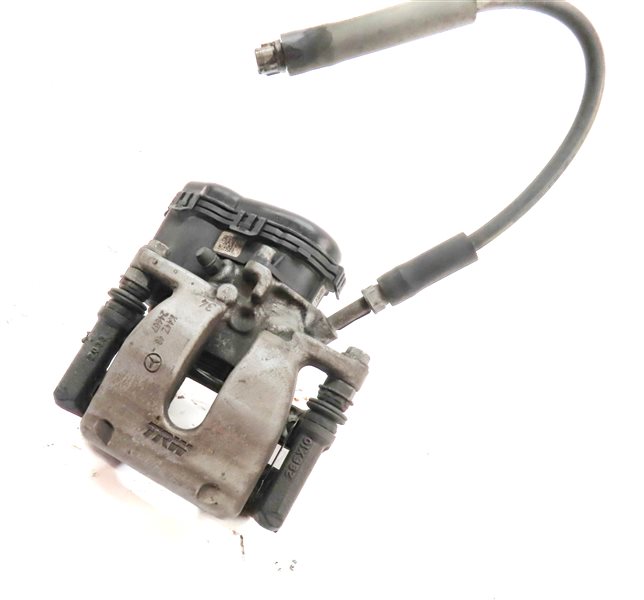 Thumbnail 2: 2014-2019 MERCEDES CLA250 (C117) FWD REAR LEFT BRAKE CALIPER (SPORT PACKAGE)