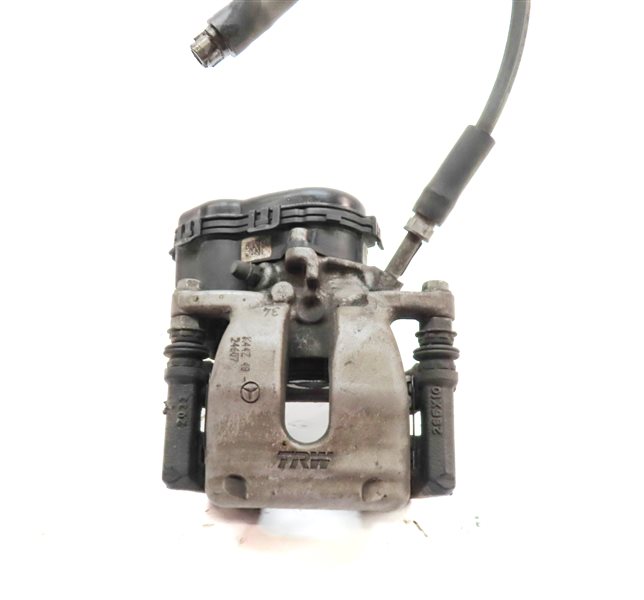 Thumbnail 3: 2014-2019 MERCEDES CLA250 (C117) FWD REAR LEFT BRAKE CALIPER (SPORT PACKAGE)
