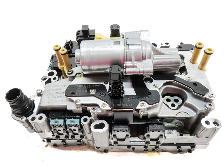 Thumbnail 2: 2014 MERCEDES CLA250 (C117) 2.0L AUTOMATIC TRANSMISSION VALVE BODY