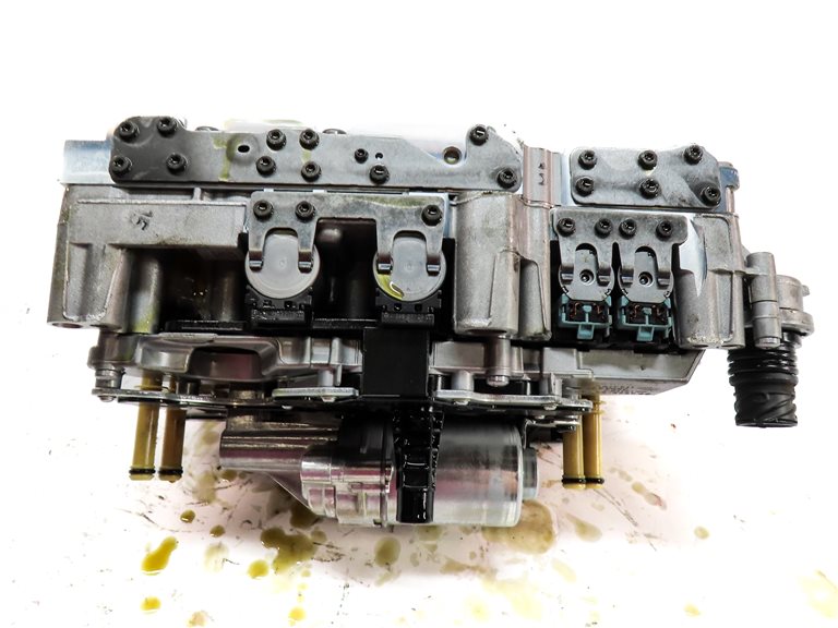 Thumbnail 7: 2014 MERCEDES CLA250 (C117) 2.0L AUTOMATIC TRANSMISSION VALVE BODY