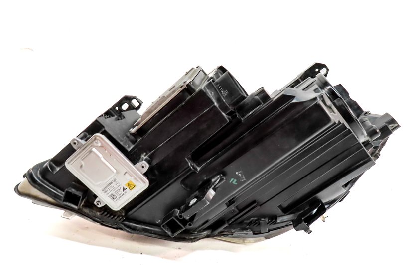 Thumbnail 6: 14-16 MERCEDES CLA45 CLA250 (C117) RIGHT PASSENGER XENON HID ADAPTIVE HEADLIGHT