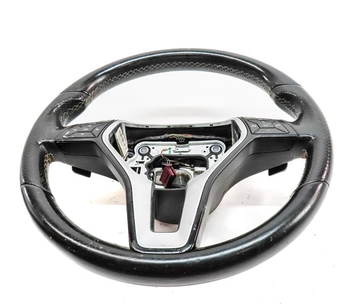 Thumbnail 2: MERCEDES 14 CLA250 15-17 B250E B ELECTRIC (C117) 3 SPOKE STEERING WHEEL (BLACK)