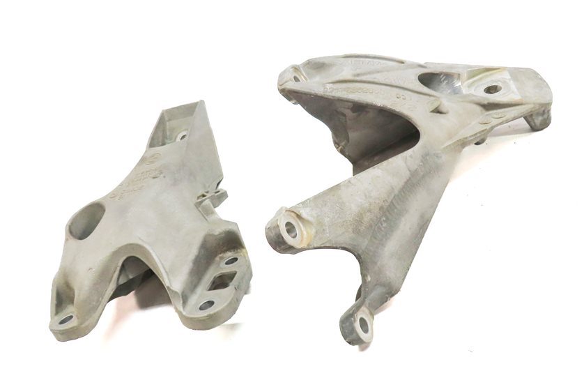 Thumbnail 2: 2015 BMW X5 (F15) 3.0T (N55) ENGINE MOTOR MOUNT SUPPORT BRACKET SET/2