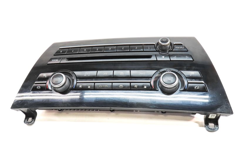 Thumbnail 6: 2014-2018 BMW X5 (F15 F85) FRONT HEATER A/C TEMPERATURE CLIMATE CONTROL PANEL