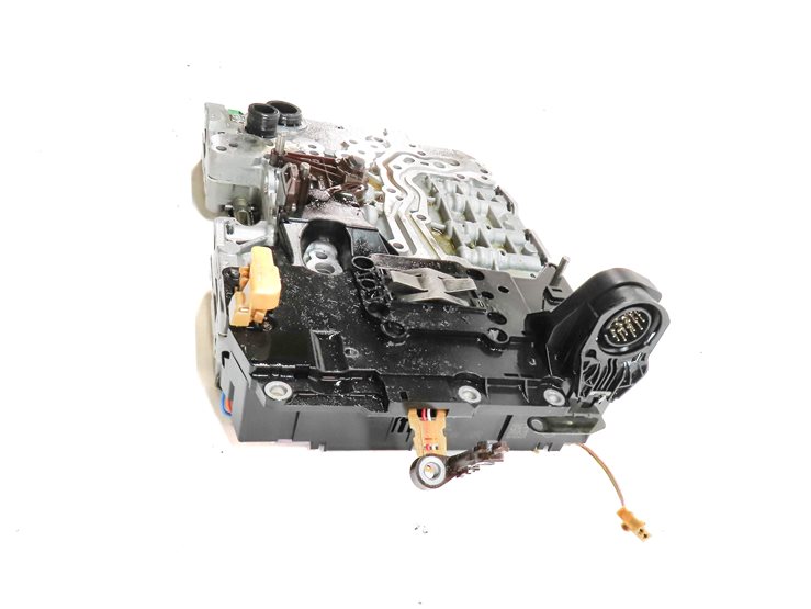 Thumbnail 3: 14-15 BMW X3 X5 X6 (F15 F16 F25) 3.0L AWD 8HP45X A/T TRANSMISSION VALVE BODY