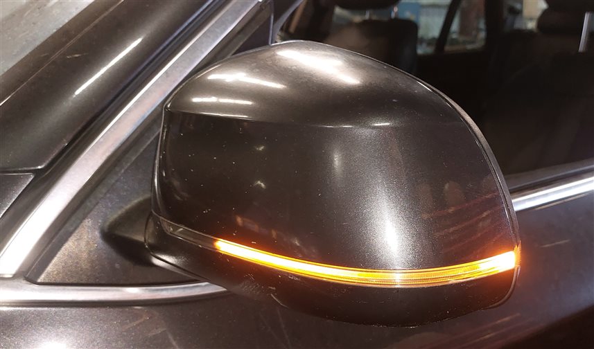 Thumbnail 2: 2014-2016 BMW X5 (F15) LEFT P-FOLD BLIND SPOT CAMERA DOOR MIRROR (Grey)