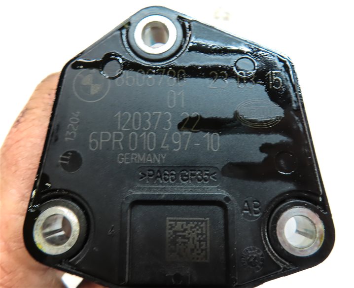 Thumbnail 5: 2015 BMW X6 (F16) 3.0L N55 ENGINE OIL LEVEL SENSOR FLUID CHECK LEVEL SENDER