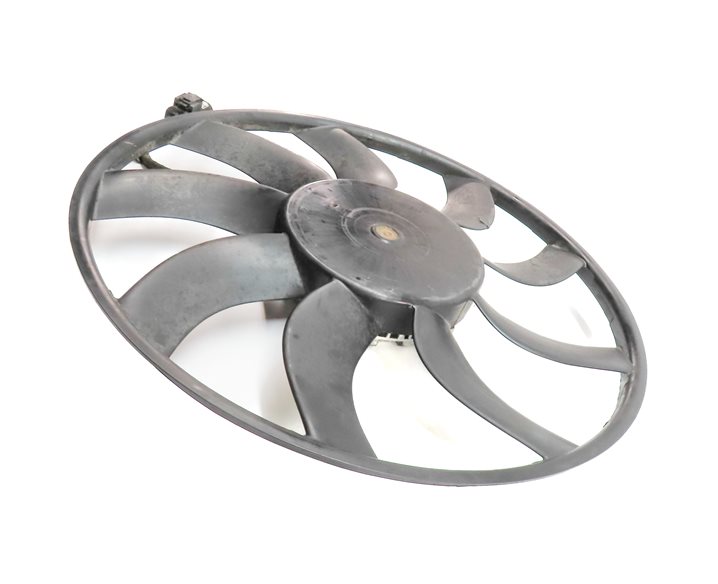 Thumbnail 3: 2014-2019 BMW X5 X6 (F15 F16) 2.0L / 3.0L / 3.0D 850 WATT RADIATOR COOLING FAN