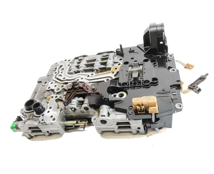 Thumbnail 2: 14-19 BMW 335i 435i X6 (F16 F30 F31 F32 F33) 8HP45 AUTO TRANSMISSION VALVE BODY