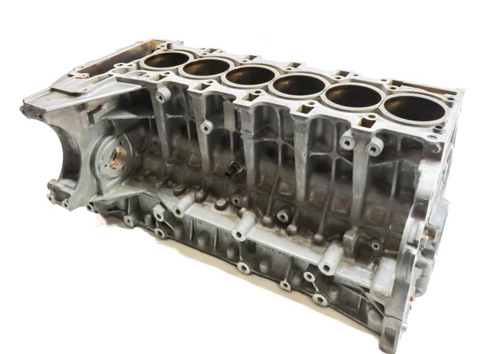 Thumbnail 1: 2015-2016 BMW X5 X6 (F15 F16) 3.0L N55 TURBO ENGINE CYLINDER BLOCK (BARE)