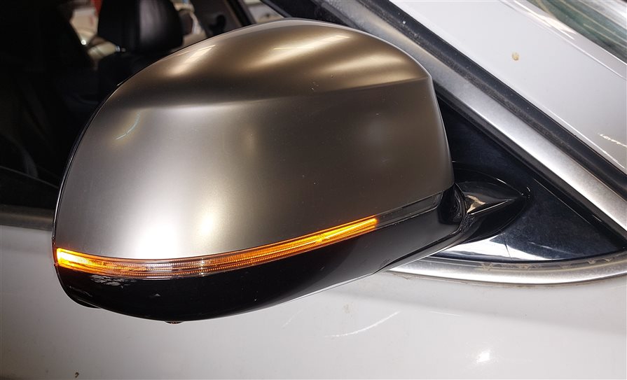 Thumbnail 2: 15-16 BMW X6 (F16) RIGHT PASSENGER DOOR MIRROR GLOSS BLIND CAMERA (Cerium Grey)