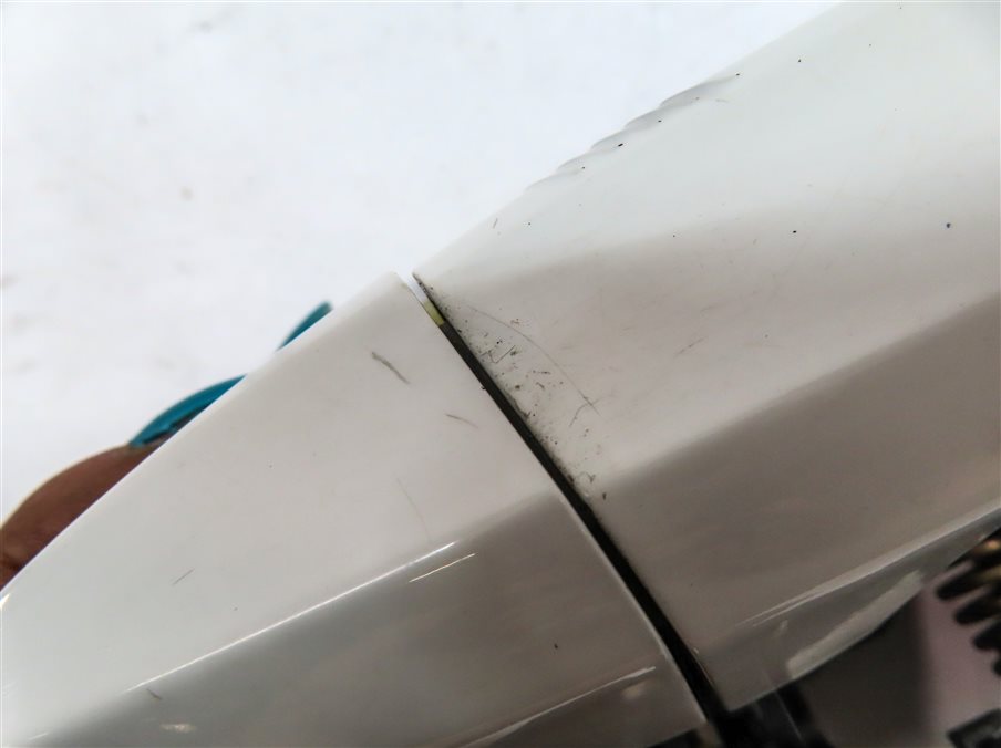 Thumbnail 7: 14-21 BMW X1 X2 X5 X6 (F15 F16 F39 F48) REAR RIGHT COMFORT DOOR HANDLE (White)