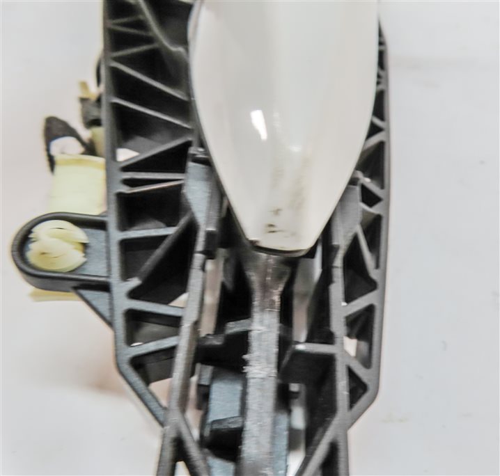 Thumbnail 8: 14-21 BMW X1 X2 X5 X6 (F15 F16 F39 F48) REAR RIGHT COMFORT DOOR HANDLE (White)