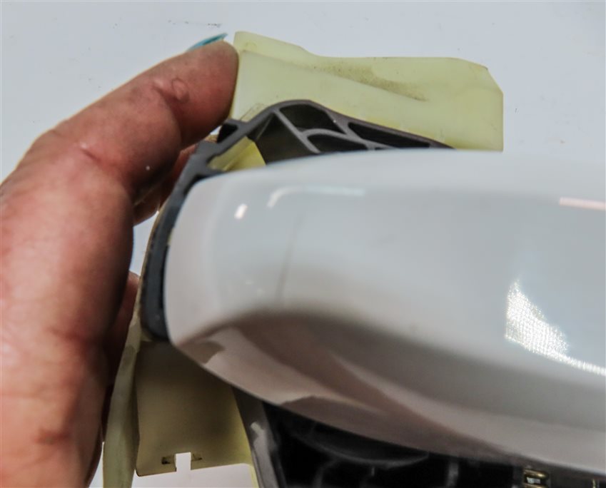 Thumbnail 8: 14-21 BMW X1 X2 X5 X6 (F15 F16 F39 F48) FRONT RIGHT COMFORT DOOR HANDLE (White)