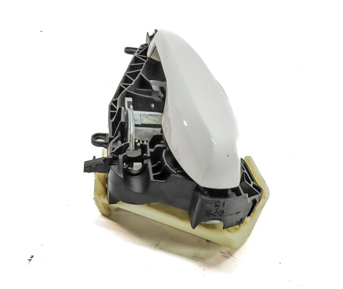 Thumbnail 3: 14-21 BMW X1 X2 X5 X6 (F15 F16 F39 F48) REAR LEFT COMFORT DOOR HANDLE (White)