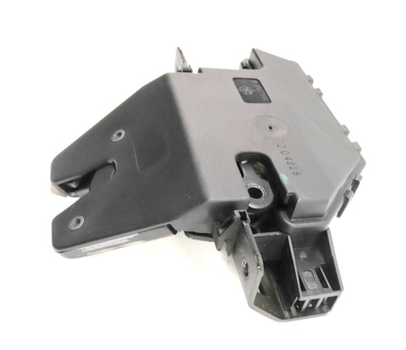 Thumbnail 3: 2004 BMW 325CI (E46) REAR TRUNK LID LOCK LATCH ACTUATOR