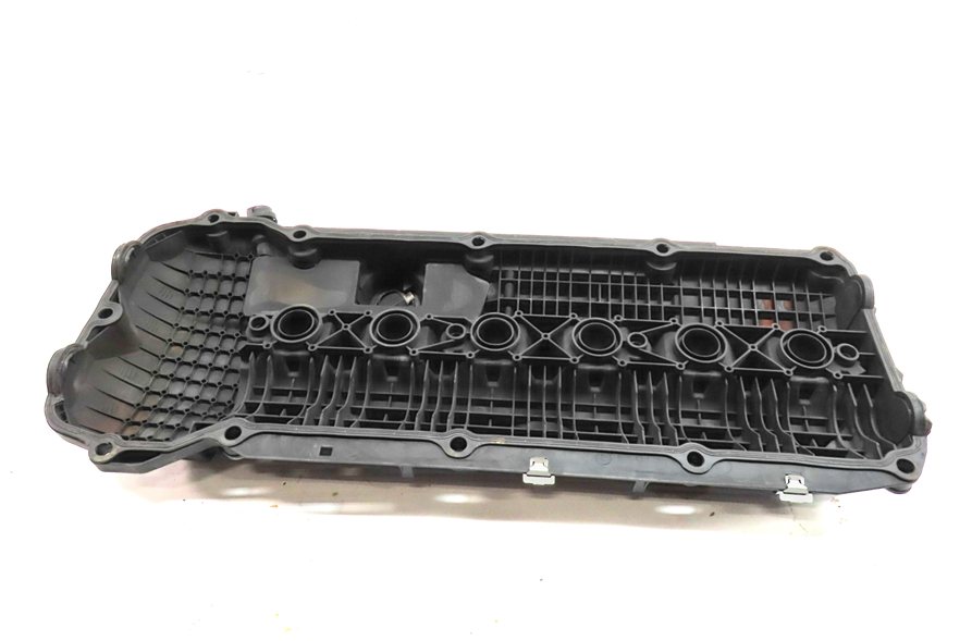 Thumbnail 7: 02-06 BMW 330i 325i 525i 530i X3 X5 Z4 E39 E46 E53 E83 E85 2.5L 3.0L VALVE COVER