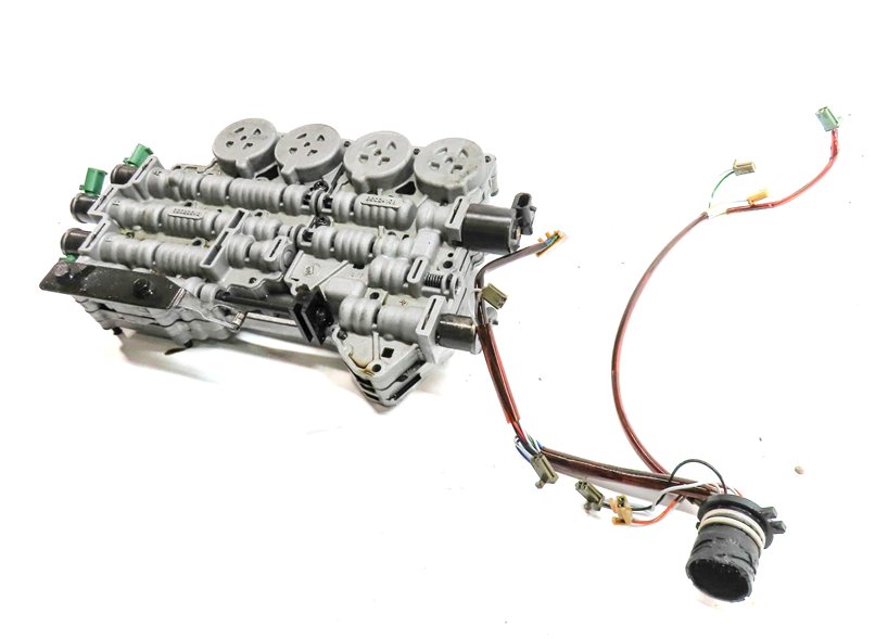 2003-2006 BMW 325i (E46) A5S 360R / 390R AUTO AUTOMATIC TRANSMISSION VALVE BODY