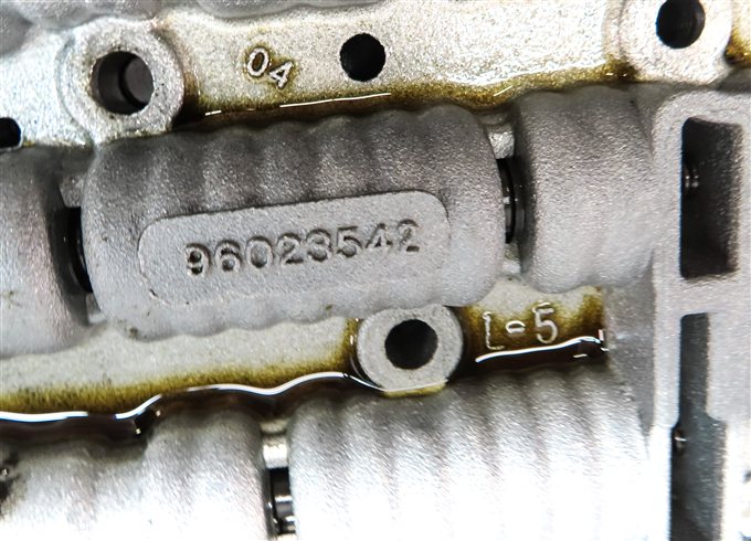 Thumbnail 8: 2003-2006 BMW 325i (E46) A5S 360R / 390R AUTO AUTOMATIC TRANSMISSION VALVE BODY