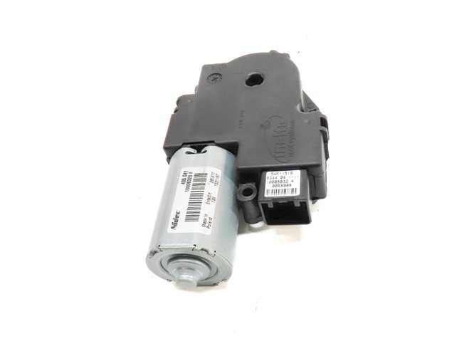 Thumbnail 2: 2008-2015 MERCEDES C300 C350 GLK250 GLK350 (W204 X204) SUNSHADE ADJUSTMENT MOTOR