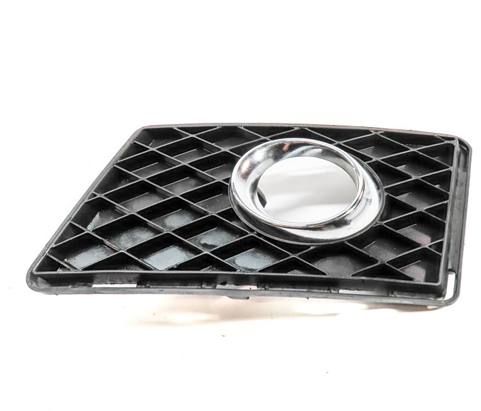 Thumbnail 2: 2010 MERCEDES GLK350 (X204) FRONT LEFT DRIVER FOG LIGHT LAMP TRIM VENT GRILLE