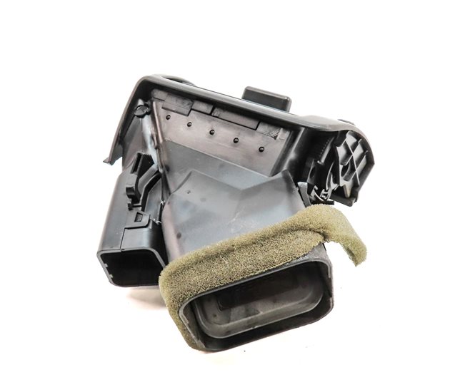 Thumbnail 6: 2010 MERCEDES GLK350 (X204) FRONT RIGHT PASSENGER DASH HEAT AIR AC VENT (Black)