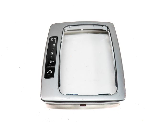 Thumbnail 2: 2010 MERCEDES GLK350 (X204) AUTO TRANSMISSION GEAR SHIFT INDICATOR SELECT TRIM