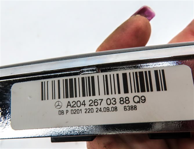 Thumbnail 7: 2010 MERCEDES GLK350 (X204) AUTO TRANSMISSION GEAR SHIFT INDICATOR SELECT TRIM