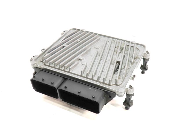 2009-2012 MERCEDES C300 E350 GLK350 (X204 W204 W212) ENGINE CONTROL MODULE ECM