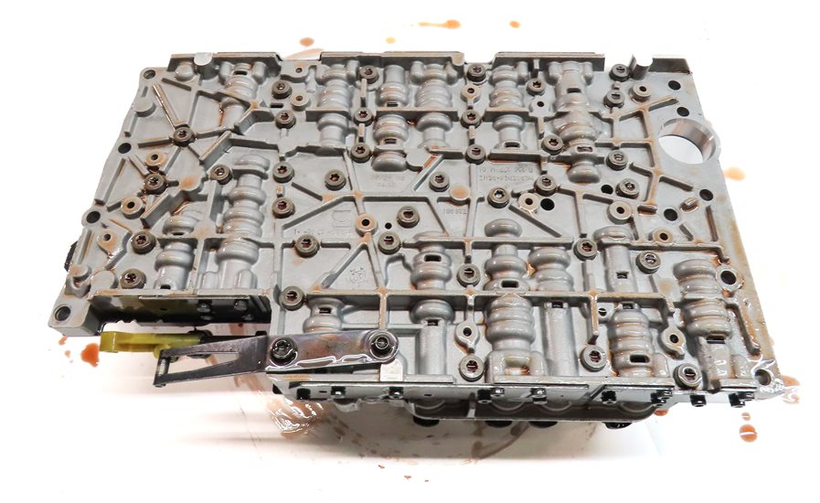 Thumbnail 7: 2009-2012 MERCEDES C350 GLK350 (W204 X204) 722.9 A/T TRANSMISSION VALVE BODY