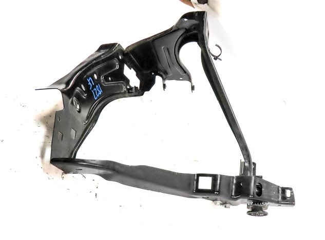 Thumbnail 3: 2010 MERCEDES GLK350 (X204) FRONT LEFT DRIVER HEADLIGHT LAMP MOUNT BRACKET