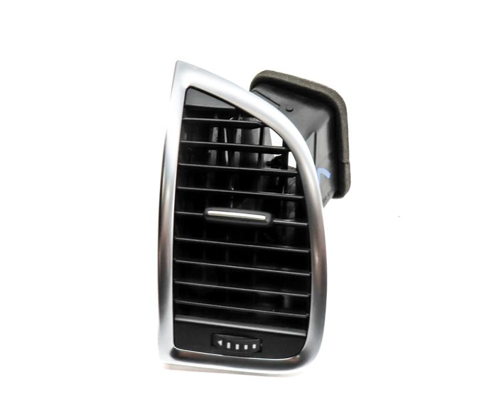 Thumbnail 2: 2013 AUDI Q7 (4L) FRONT LEFT DRIVER DASH HEAT AIR AC HVAC VENT (Black/Silver)