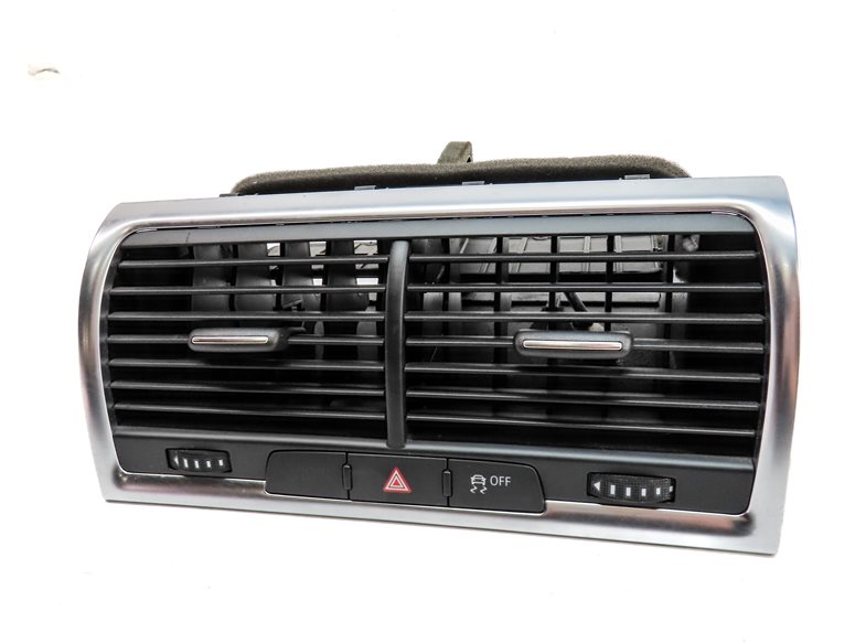 Thumbnail 4: 2013 AUDI Q7 (4L) FRONT CENTER DASH HEAT AIR AC HVAC DUAL VENT (Black/Silver)