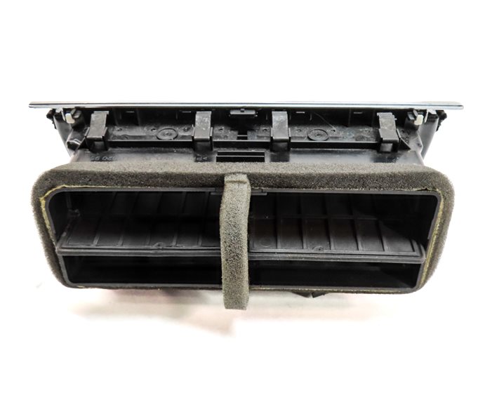 Thumbnail 7: 2013 AUDI Q7 (4L) FRONT CENTER DASH HEAT AIR AC HVAC DUAL VENT (Black/Silver)