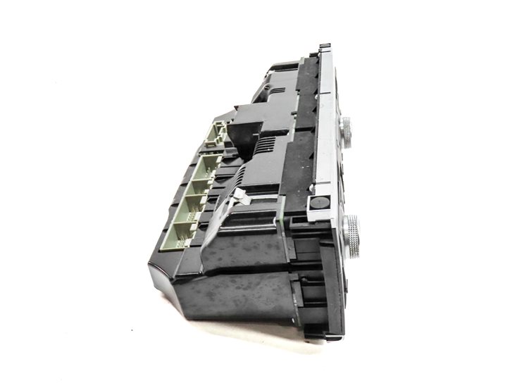Thumbnail 4: 2013-2015 AUDI Q7 (4L) FRONT HEATER A/C TEMPERATURE CLIMATE CONTROL PANEL