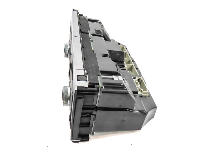 Thumbnail 6: 2013-2015 AUDI Q7 (4L) FRONT HEATER A/C TEMPERATURE CLIMATE CONTROL PANEL