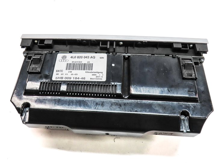 Thumbnail 8: 2013-2015 AUDI Q7 (4L) FRONT HEATER A/C TEMPERATURE CLIMATE CONTROL PANEL