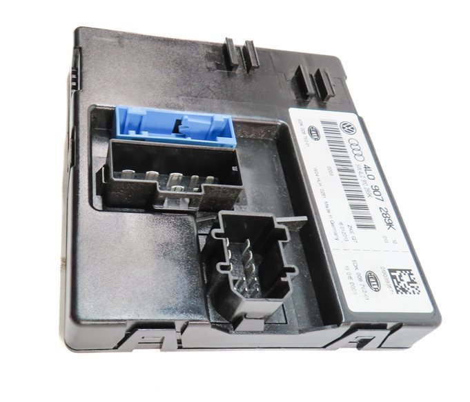 Thumbnail 4: 2008 / 2013 AUDI Q7 (4L) TRUNK MOUNTED COMFORT CONTROL MODULE