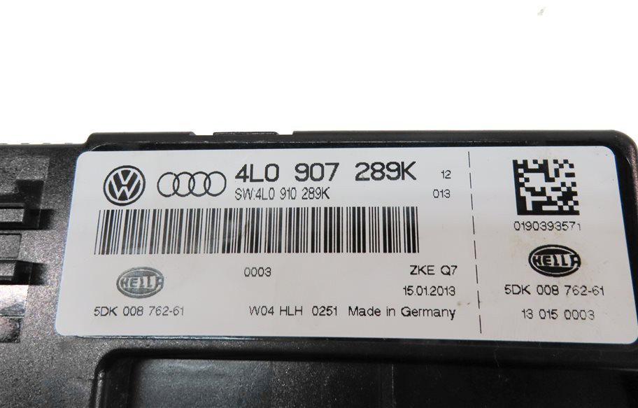 Thumbnail 6: 2008 / 2013 AUDI Q7 (4L) TRUNK MOUNTED COMFORT CONTROL MODULE