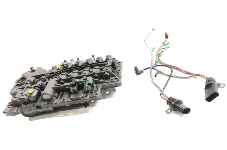 Thumbnail 2: 11-15 VW TOUAREG AUDI Q7 4L 3.0L TDI DIESEL AUTOMATIC TRANSMISSION VALVE BODY