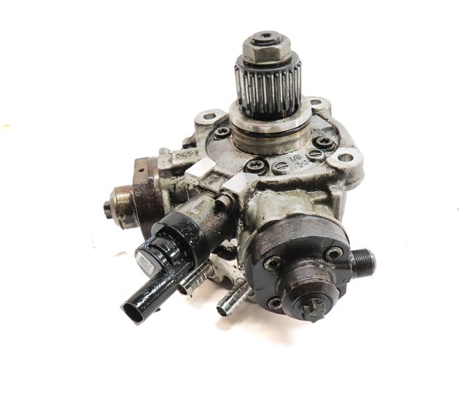 Thumbnail 4: 2013-2016 AUDI A6 A7 A8 Q5 Q7 TOUAREG - 3.0L TDI DIESEL HIGH PRESSURE FUEL PUMP