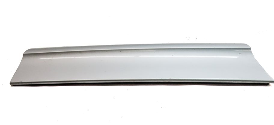 Thumbnail 7: 2010-2015 AUDI Q7 REAR RIGHT LOWER DOOR TRIM MOULDING (w/out SLINE) (Silver)