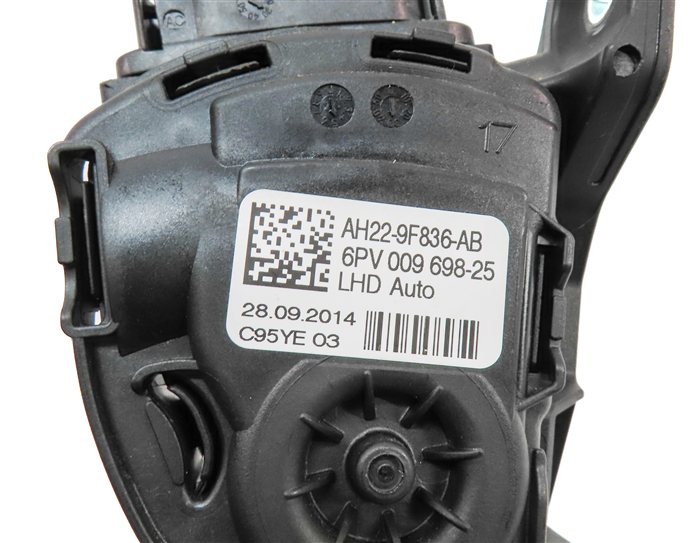 Thumbnail 7: 2015 LAND ROVER LR4 (L319) 3.0L SUPER ENGINE THROTTLE ACCELERATOR GAS PEDAL