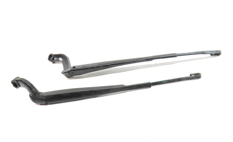 Thumbnail 2: 07-16 LAND ROVER LR4 - RANGE ROVER SPORT (L320) FRONT WINDSHIELD WIPER ARM SET 2