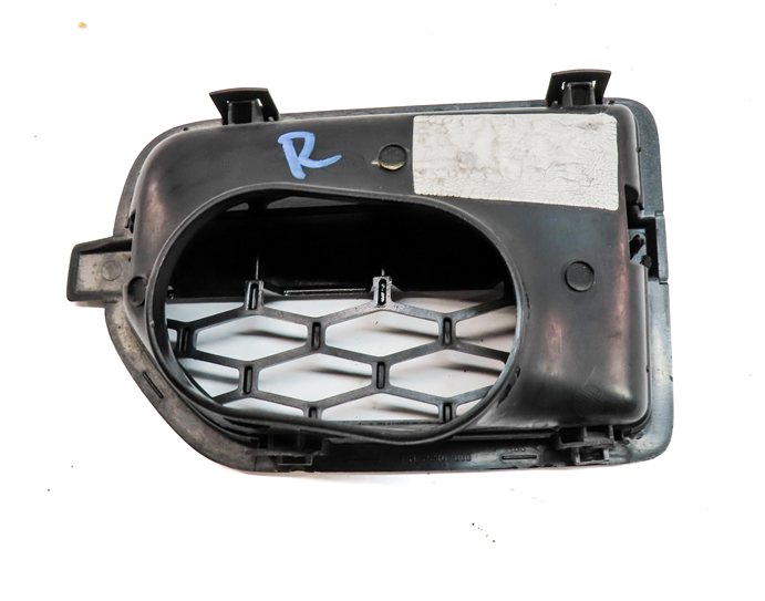 Thumbnail 5: 2015 LAND ROVER LR4 (L319) FRONT RIGHT PASSENGER FENDER AIR VENT TRIM GRILLE