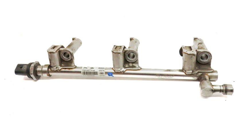 Thumbnail 3: 15 LAND ROVER LR4 (L319) 3.0L SUPER ENGINE LEFT & RIGHT FUEL INJECTOR RAIL SET/2