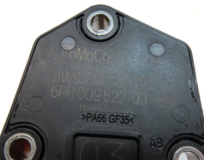 Thumbnail 5: 2015 LAND ROVER LR4 (L319) 3.0L SUPER ENGINE MOTOR OIL FLUID LEVEL SENSOR MODULE