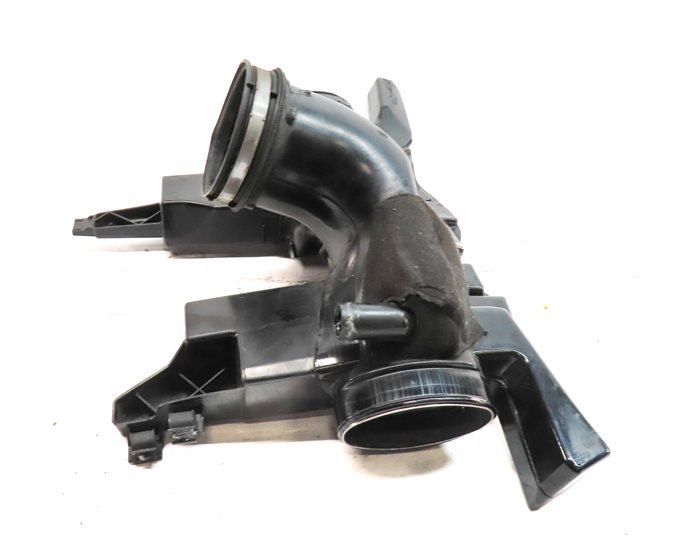 Thumbnail 5: 2015 LAND ROVER LR4 (L319) 3.0L SUPER ENGINE AIR INTAKE RESONATOR BOX PIPE