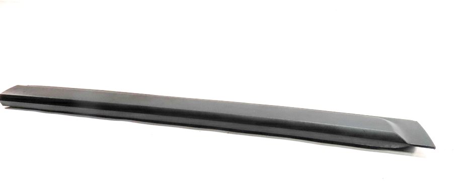 Thumbnail 4: 2005-2016 LAND ROVER LR3 LR4 FRONT LEFT DRIVER DOOR LOWER MOULDING RUNNER TRIM