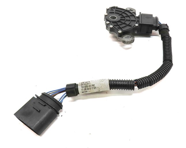 Thumbnail 3: 2013 AUDI Q7 (4L) 3.0L SUPER (CTWB) AUTOMATIC TRANSMISSION NEUTRAL SAFETY SWITCH